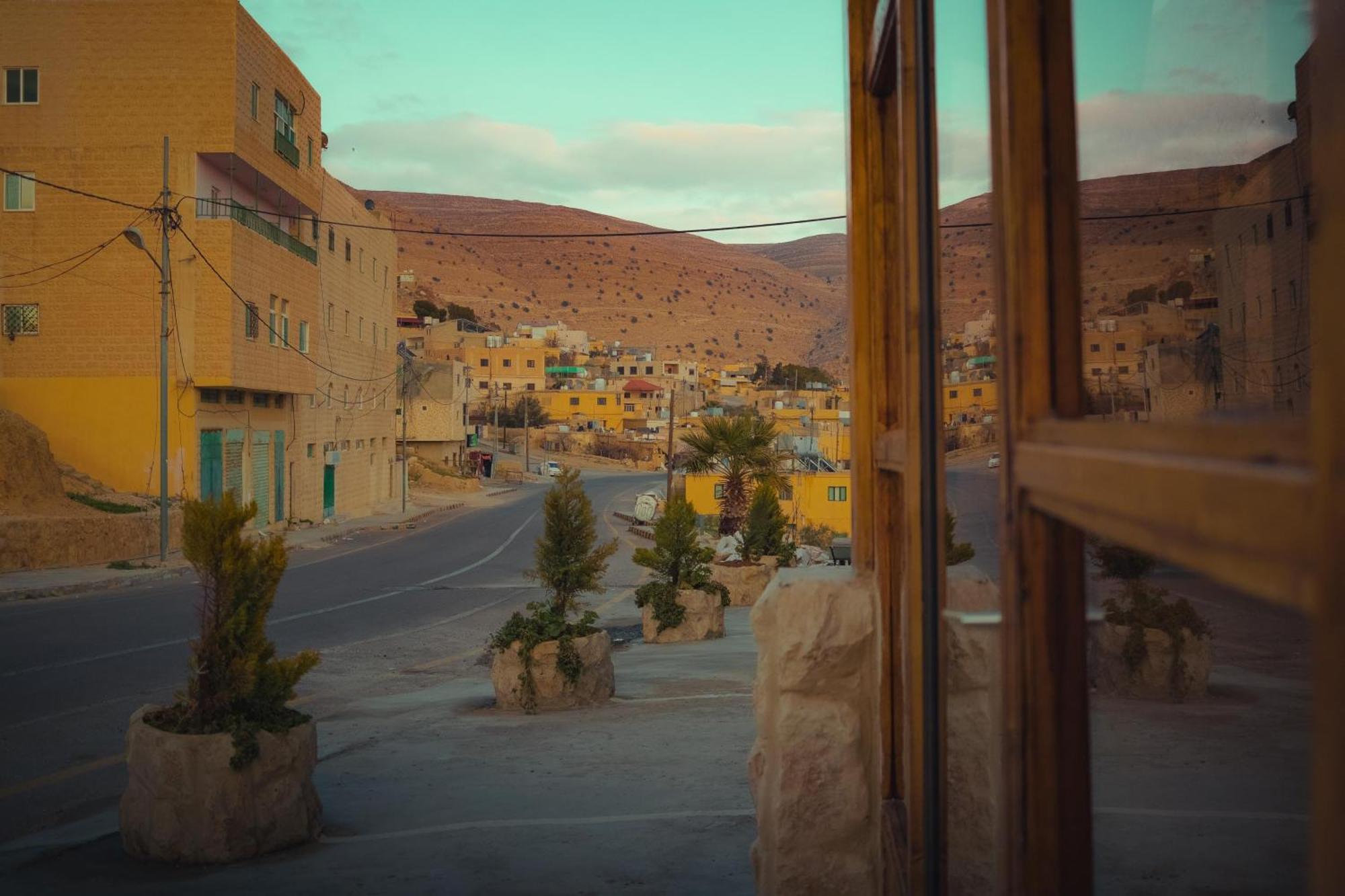 Aţ Ţayyibah Plaza View Hostel מראה חיצוני תמונה