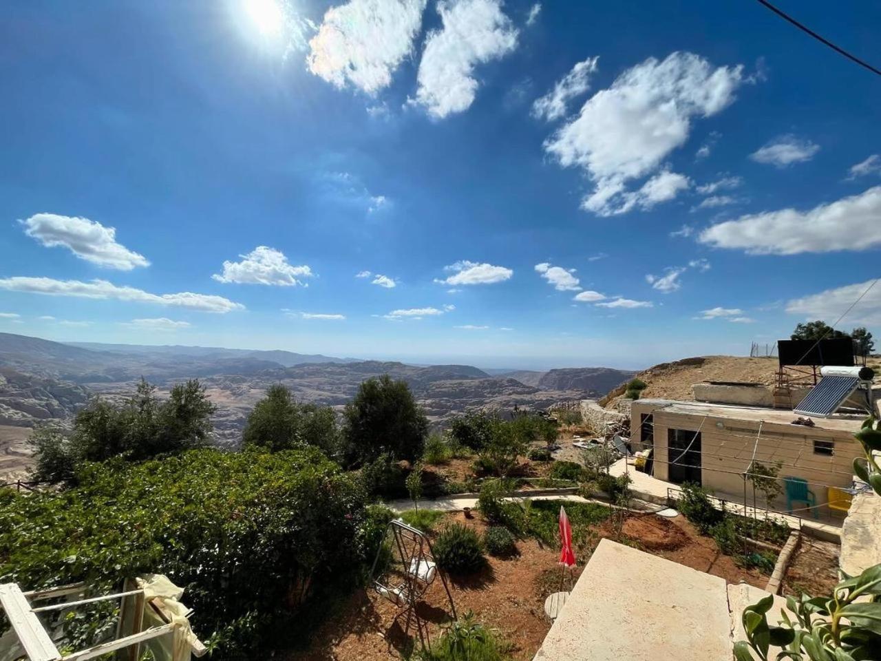 Aţ Ţayyibah Plaza View Hostel מראה חיצוני תמונה